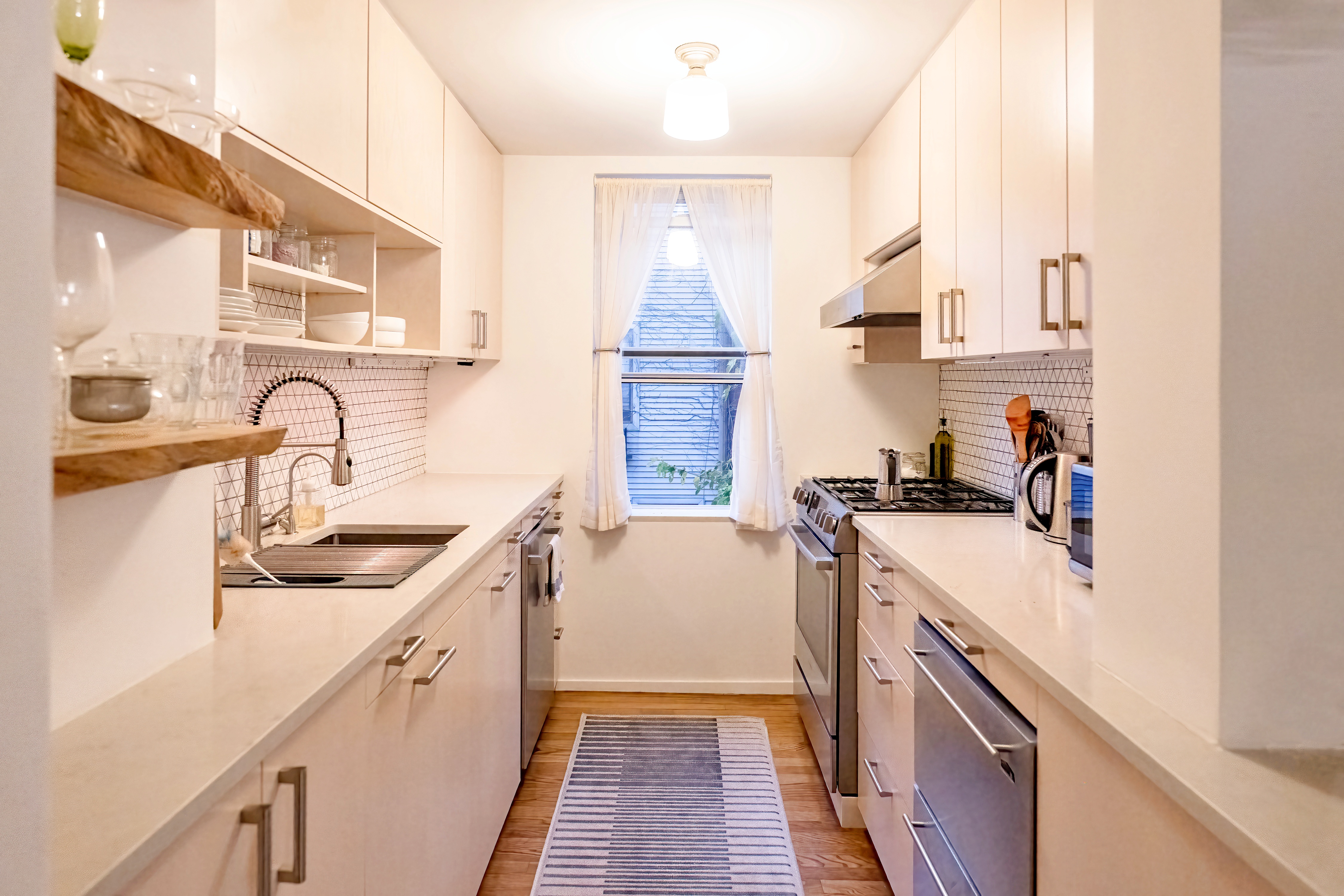 124 North 3rd Street, Unit 2 Brooklyn, NY 11249 - Photo 3 of 14