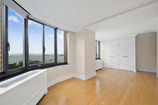 $6,275 | 200 Rector Place, Unit 19H | Battery Park City