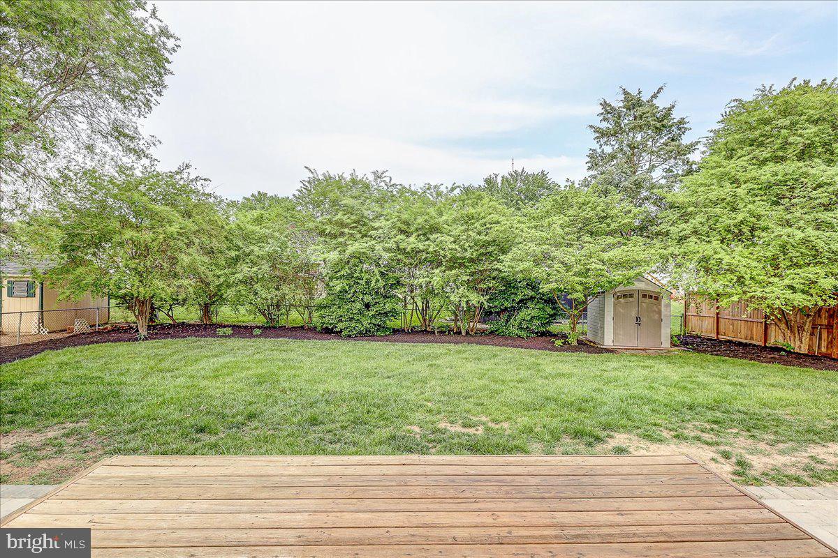 5602 Ashfield Road Alexandria, VA 22315 - Photo 3 of 59 Gallery Image 3