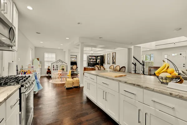 $650,000 | 226 Anacostia Road Southeast, Washington, DC 20019