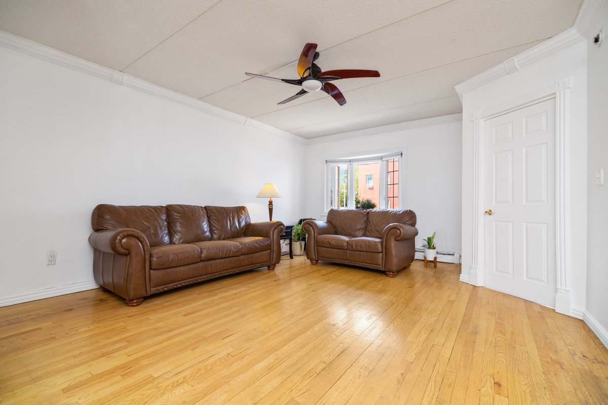 339 Evergreen Avenue Brooklyn, NY 11221 - Photo 2 of 15