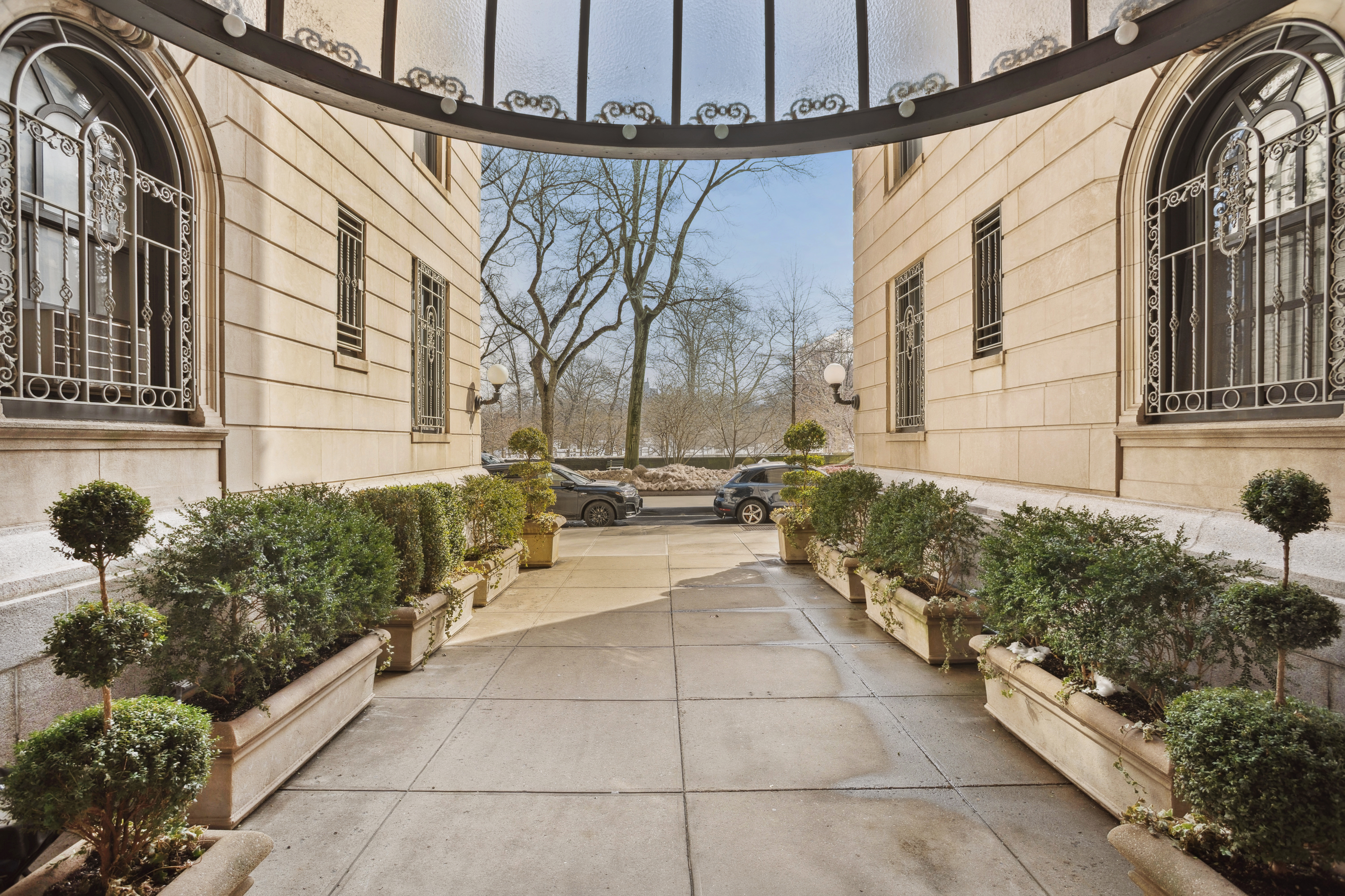 333 Central Park West, Unit 115 Manhattan, NY 10025 - Photo 12 of 13 a view of a pathway along a building
