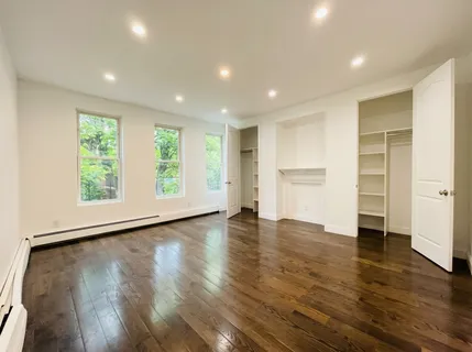 $1,575,000 | 442 Quincy Street | Bedford-Stuyvesant