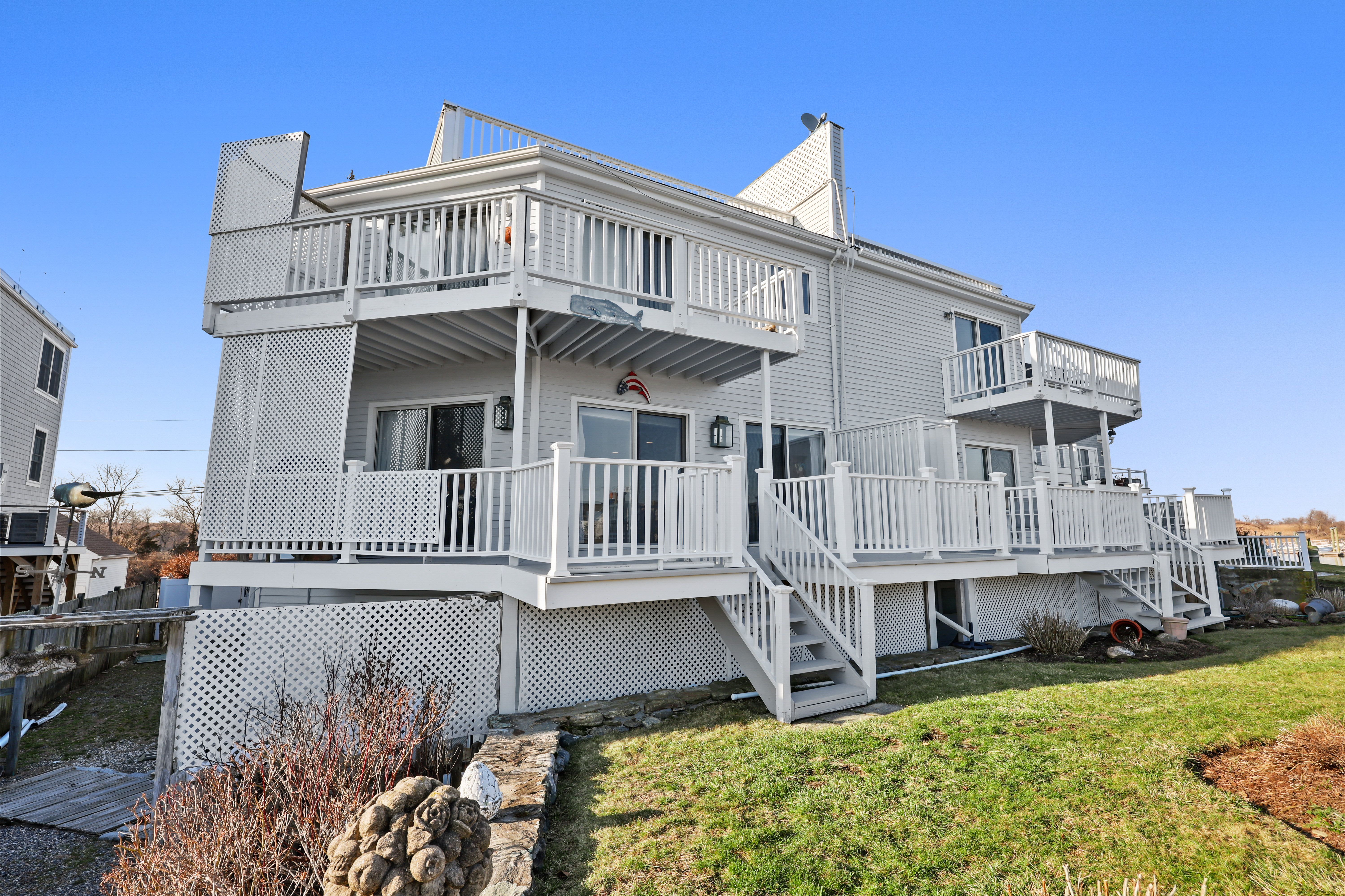 23 Old Dam Road Fairfield, CT 06824 - Photo 20 of 27