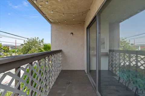 $525,000 | 850 West 157th Street, Unit 6, Gardena, CA 90247