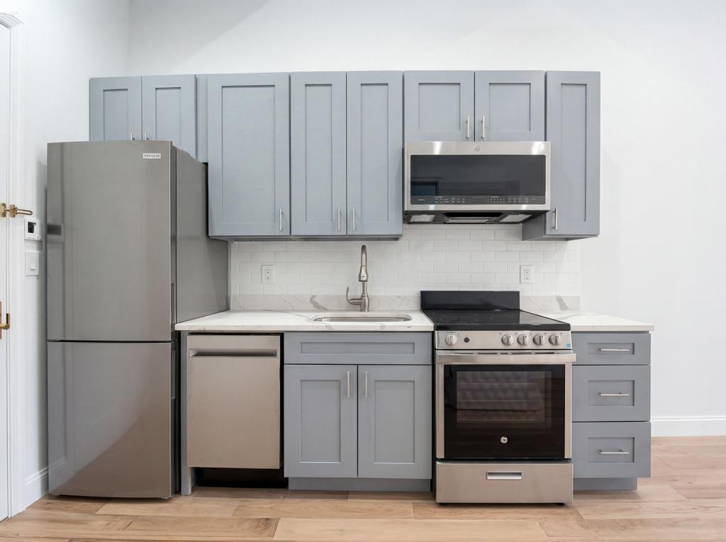 231 East 60th Street, Unit 1 Manhattan, NY 10022 - Photo 1 of 9