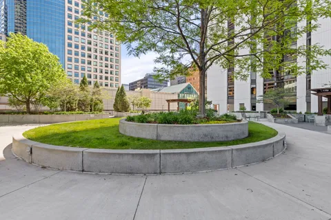 $350,000 | 1625 Larimer Street, Unit 1904, Denver, CO 80202