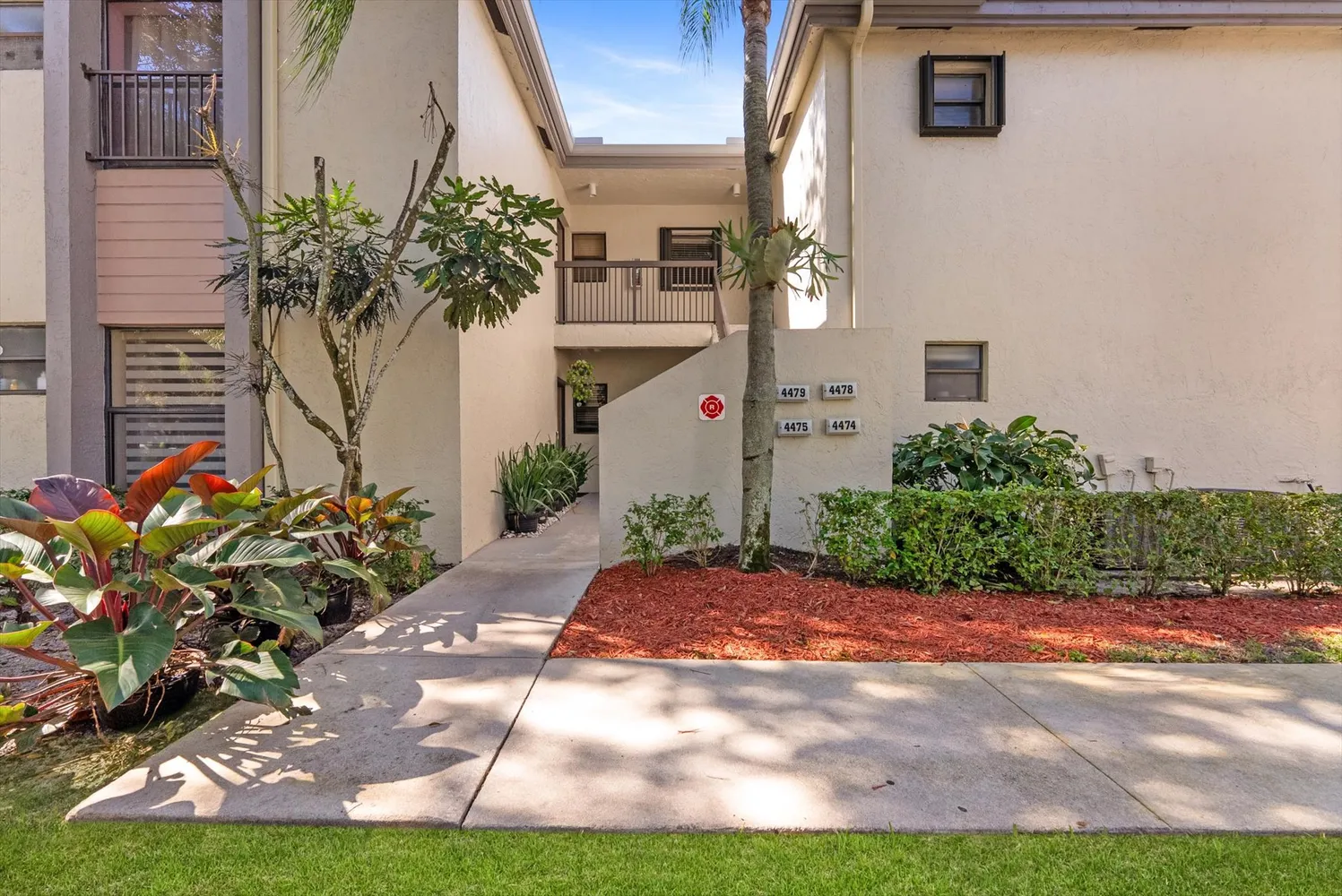 $325,000 | 4475 Carambola Circle South, Unit 27328, Coconut Creek, FL 33066