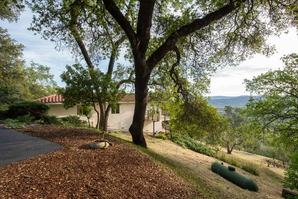 $1,695,000 | 1163 Mountain Pine Road, Cloverdale, CA 95425