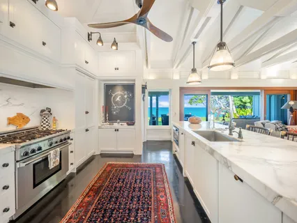 $11,950,000 | 1586 Mokulua Drive, Kailua, HI 96734