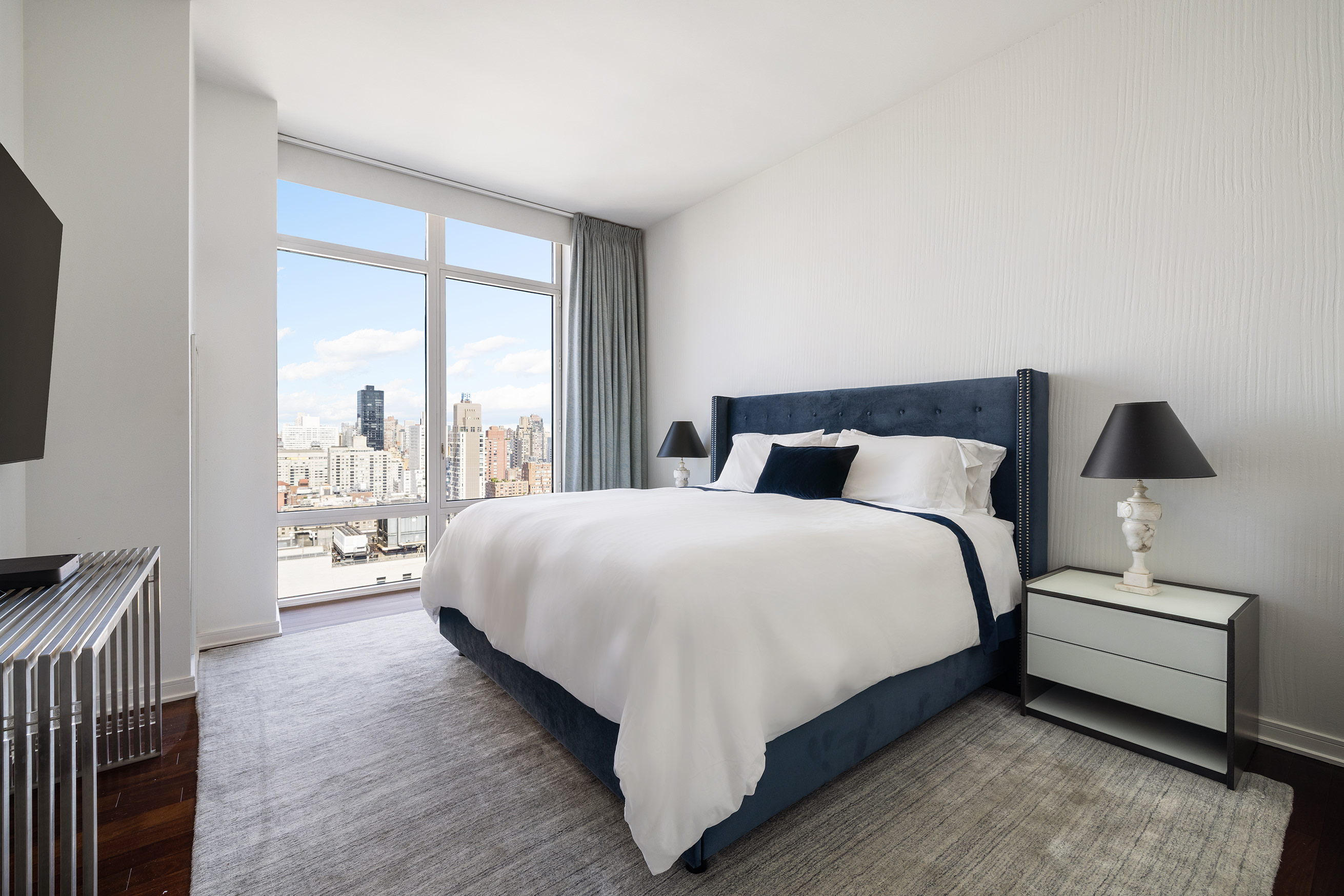 207 East 57th Street, Unit 30A Manhattan, NY 10022 - Photo 6 of 12 Gallery Image 6
