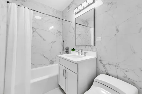 $399,000 | 40 East 80th Street, Unit 2C | Upper East Side