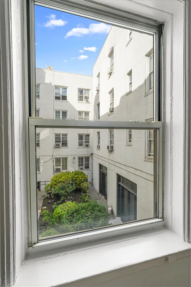 $425,000 | 1001 President Street, Unit L2 | Crown Heights