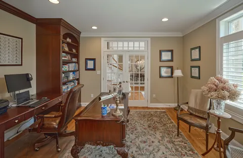$2,375,000 | 10 Eastburn Drive, New Hope, PA 18938