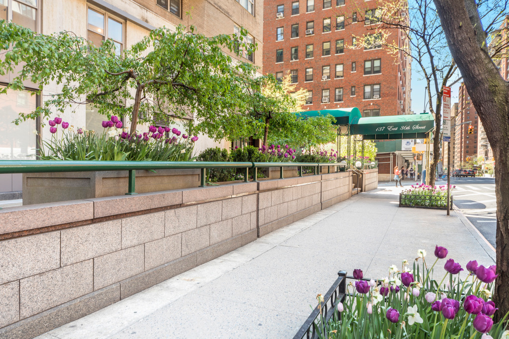 137 East 36th Street, Unit 17H Manhattan, NY 10016 - Photo 13 of 14