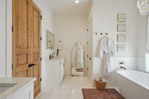 $879,000 | 842 Olga Street, New Orleans, LA 70119