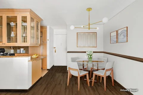 $1,150,000 | 400 East 85th Street, Unit 15F | Upper East Side