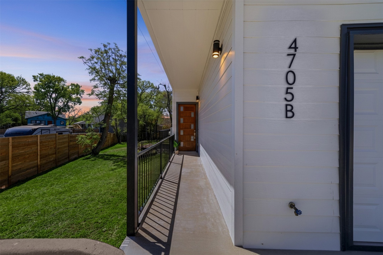 4705 Louis Avenue, Unit A & B Austin, TX 78721 - Photo 25 of 40