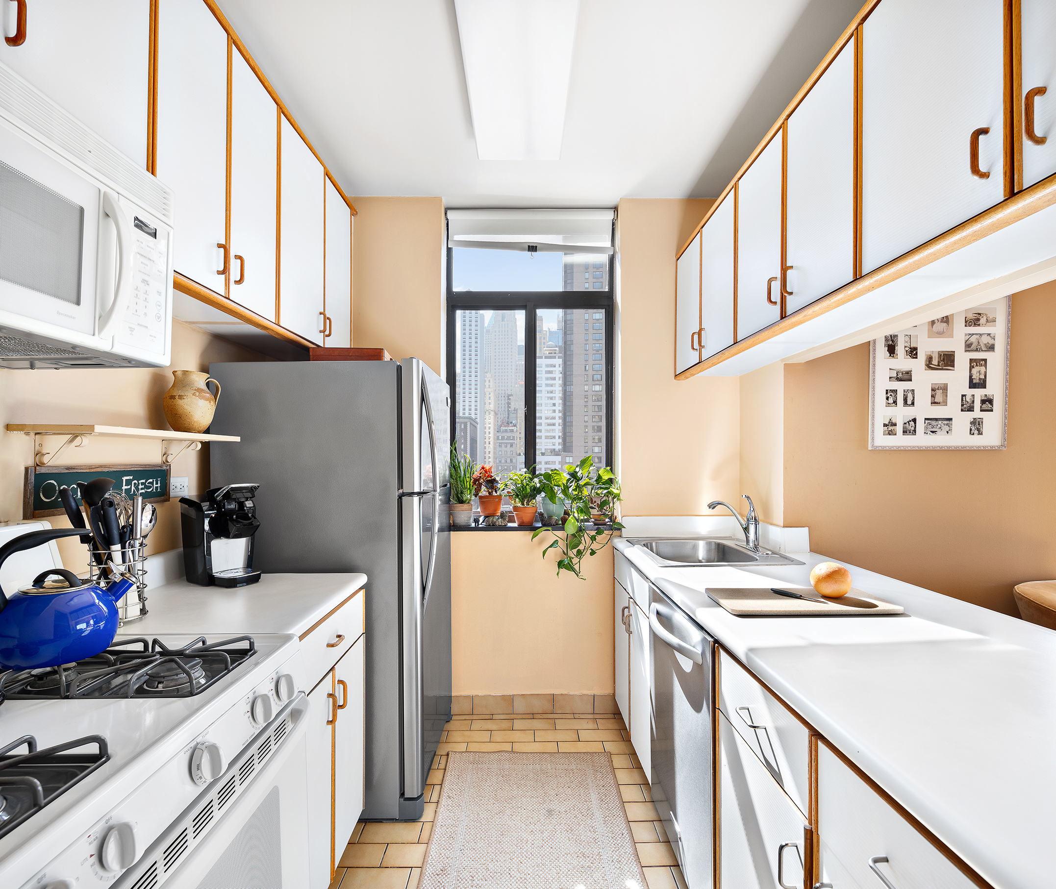 380 Rector Place, Unit 15E Manhattan, NY 10280 - Photo 3 of 18