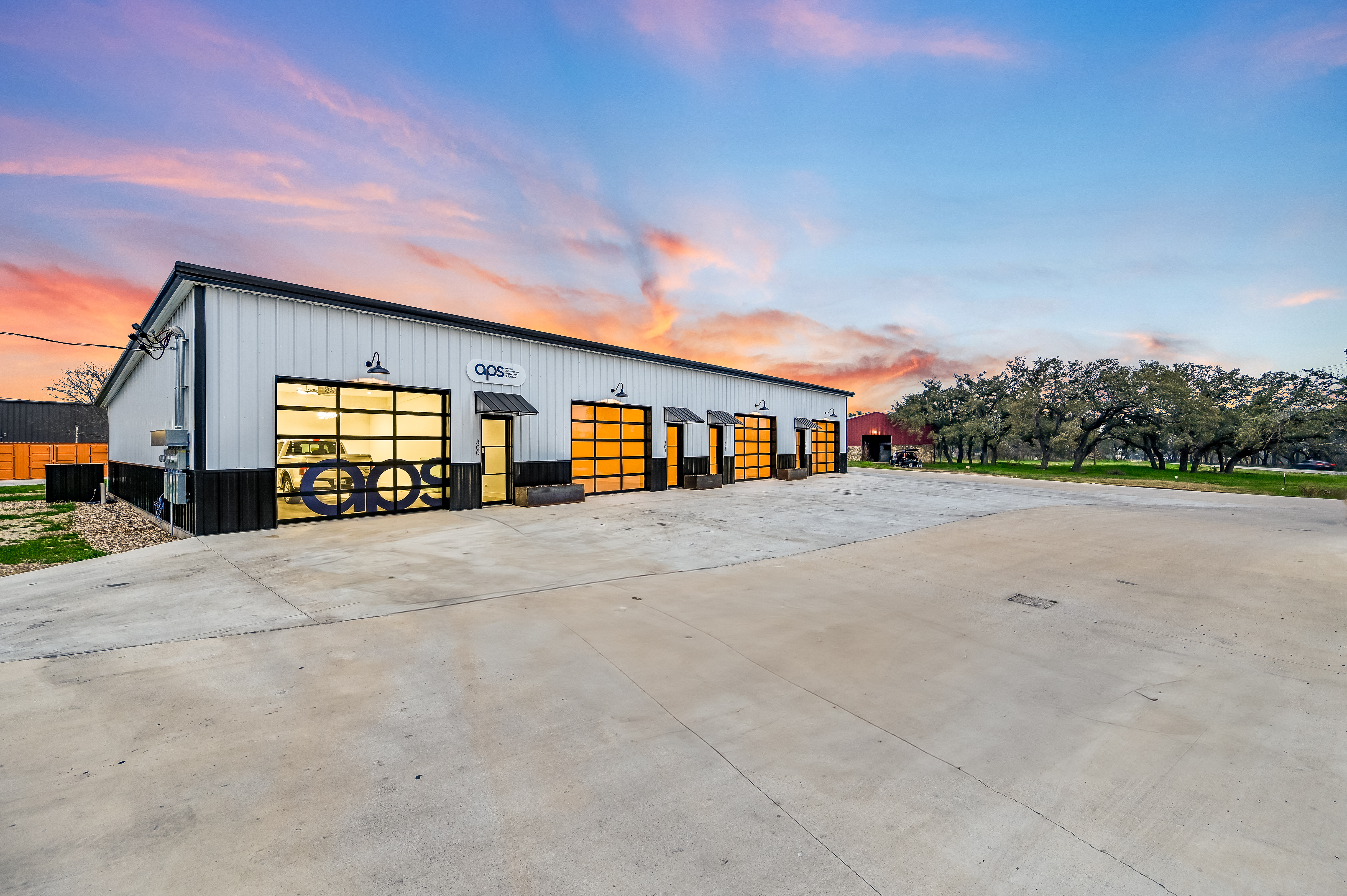 15210 Fitzhugh Road Austin, TX 78736 - Photo 4 of 24