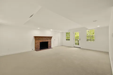 $1,849,000 | 2025 Trumbull Terrace Northwest, Washington, DC 20011