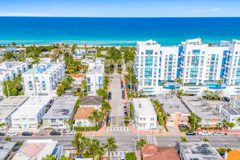 $4,250,000 | 7643 Harding Avenue, Miami Beach, FL 33141