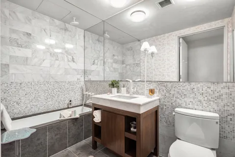 $3,450,000 | 35 West 15th Street, Unit 14D | Flatiron