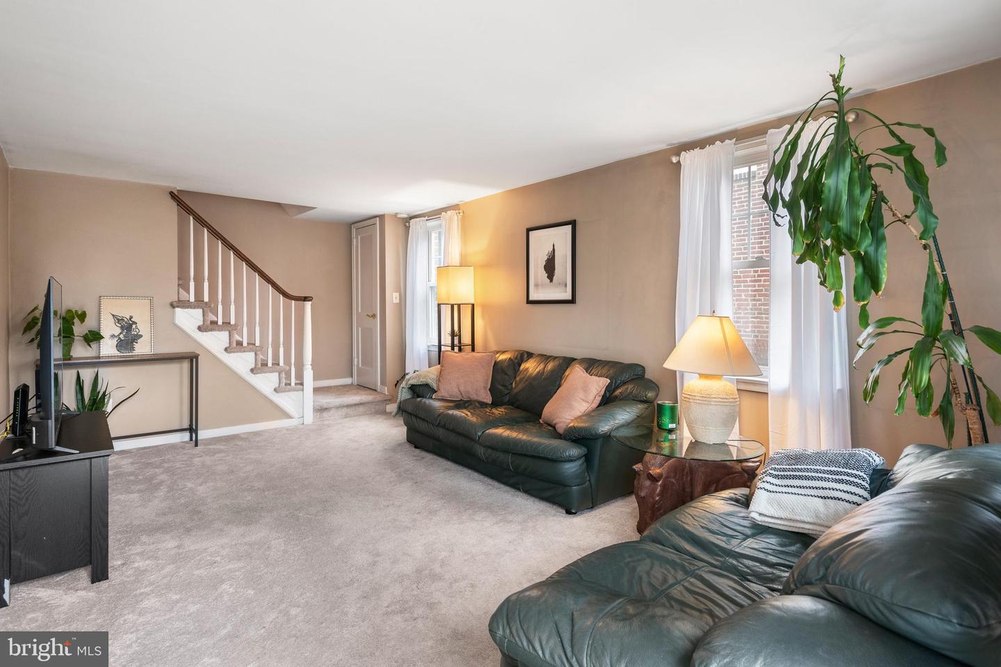 358 Inwood Road Ardmore, PA 19003 - Photo 2 of 6