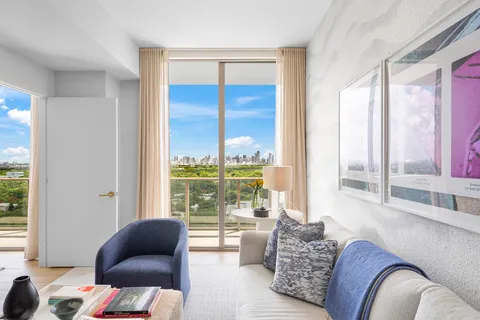 $4,250,000 | 2678 Tigertail Avenue, Unit 1702, Miami, FL 33133