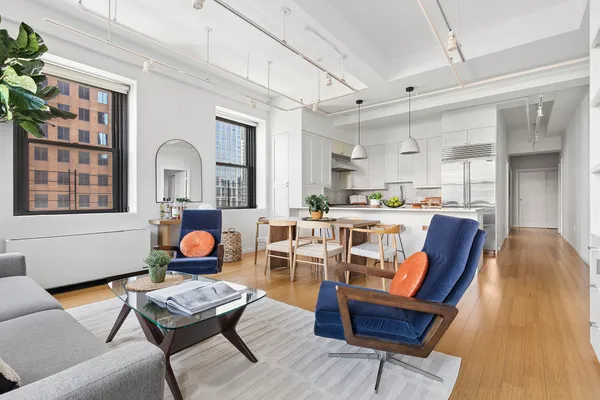 $1,800,000 | 365 Bridge Street, Unit 14L | Downtown Brooklyn
