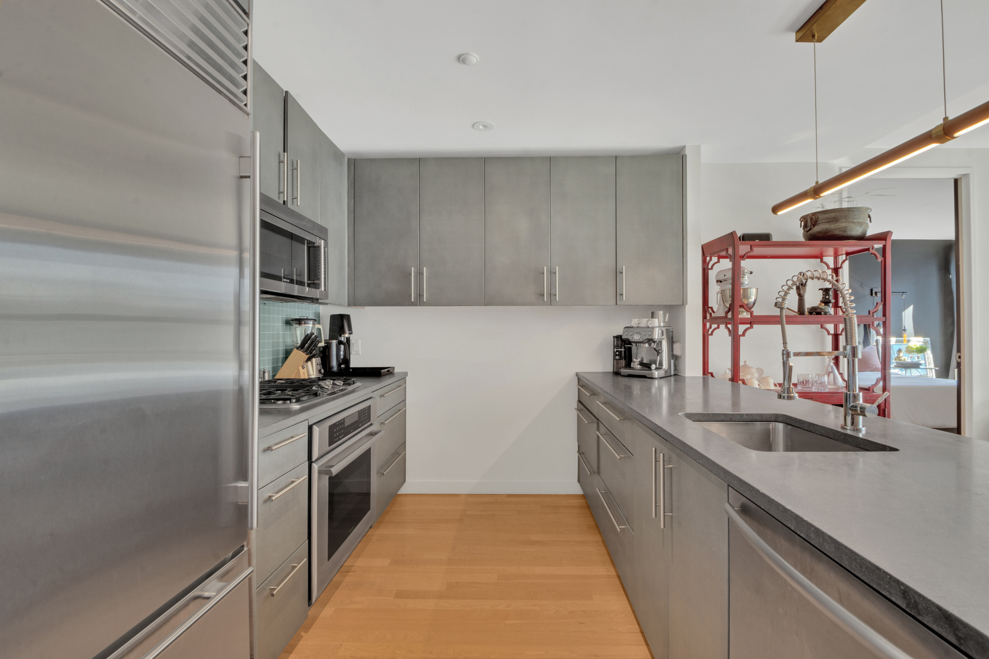 49 North 8th Street, Unit 6E Brooklyn, NY 11249 - Photo 5 of 27