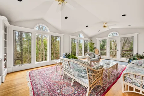 $1,350,000 | 3705 Templeton Place, Alexandria, VA 22304