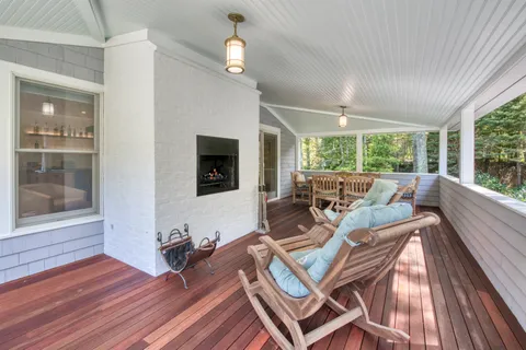 $4,350,000 | 254 Harbor Watch Court, Sag Harbor, NY 11963