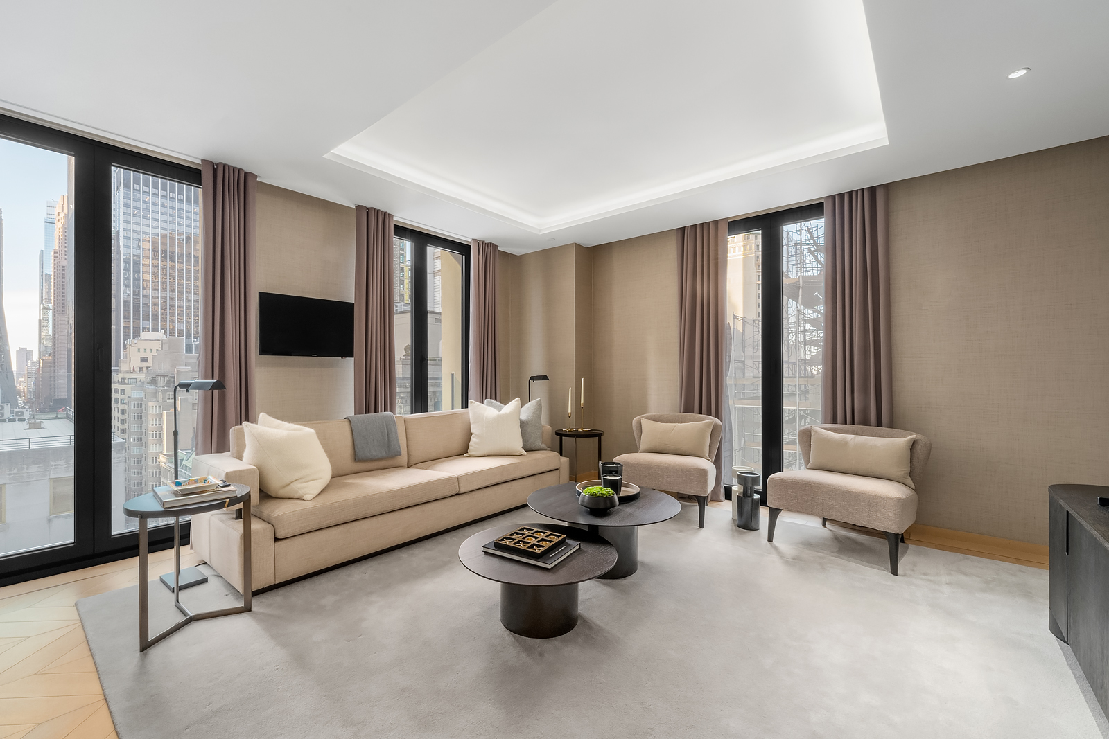 685 5th Avenue, Unit 12A Manhattan, NY 10022 - Photo 3 of 13