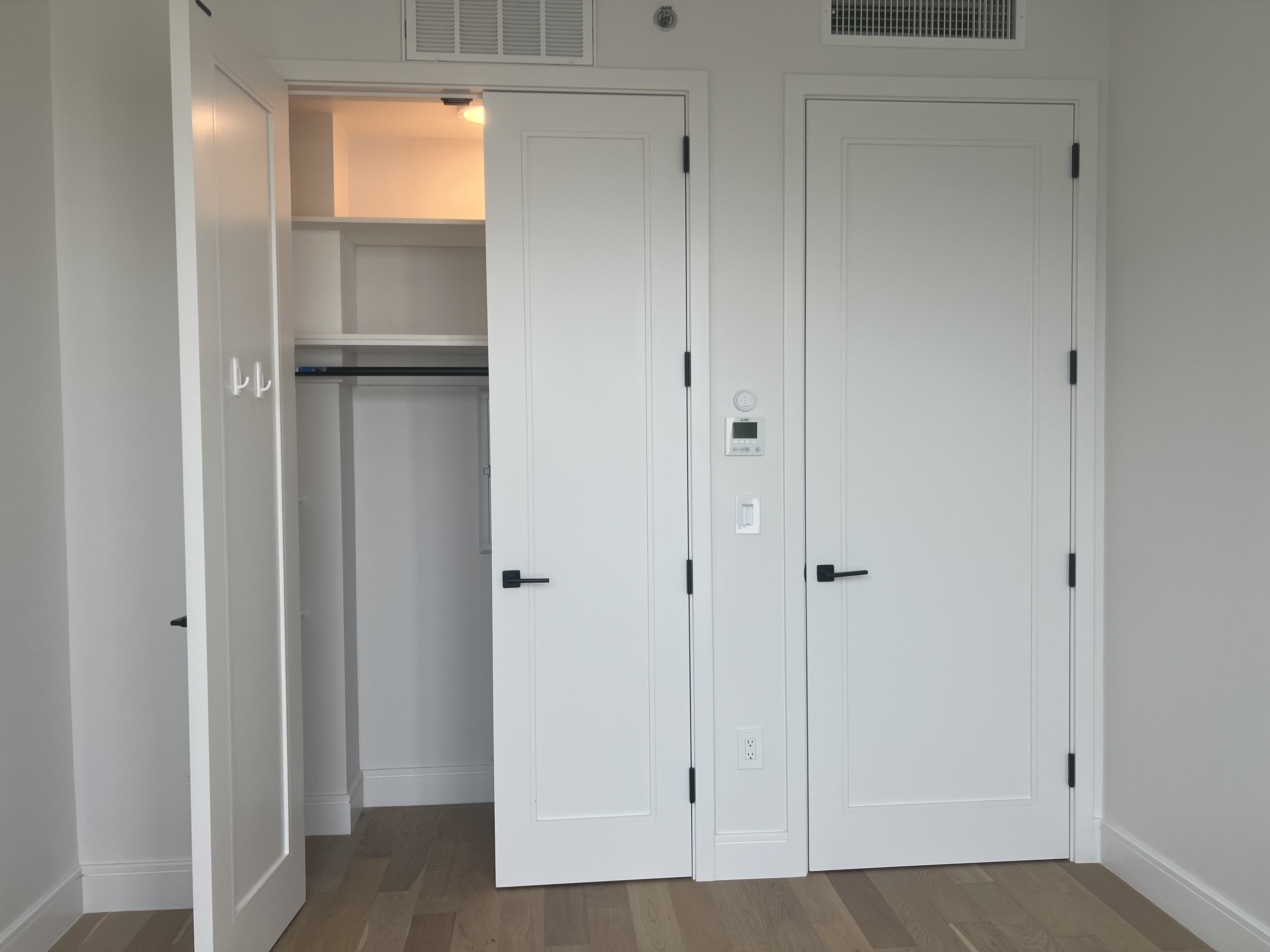 37-34 33rd Street, Unit 7H Queens, NY 11101 - Photo 13 of 18 a view of an empty room
