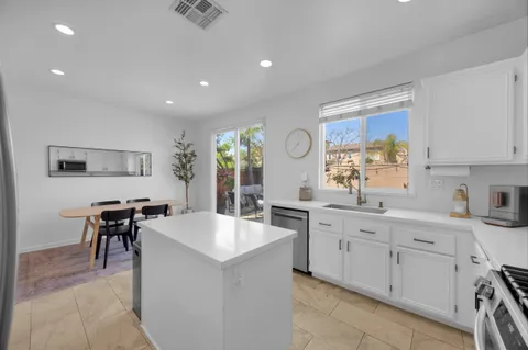 $875,000 | 271 Sparkleberry Avenue, Orange, CA 92865