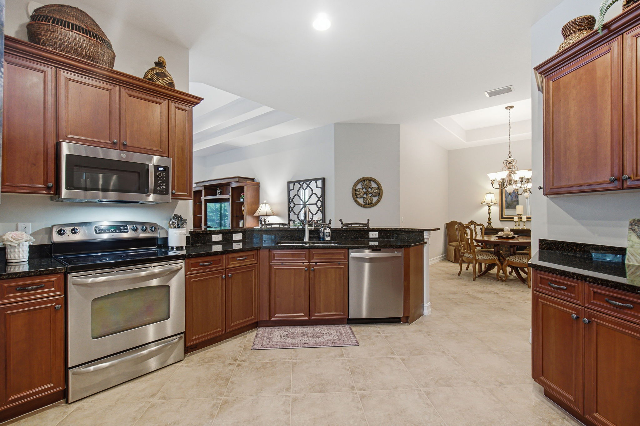 7381 Moorgate Point Way Naples, FL 34113 - Photo 8 of 26 Gallery Image 8