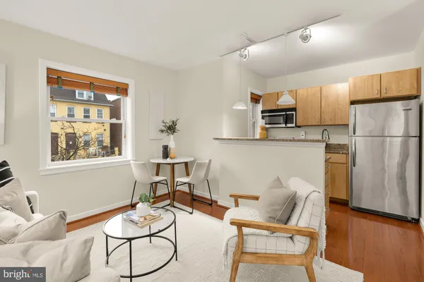 $284,900 | 3534 10th Street Northwest, Unit 200, Washington, DC 20010