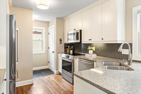 $899,900 | 5137 Vincent Avenue South, Minneapolis, MN 55410