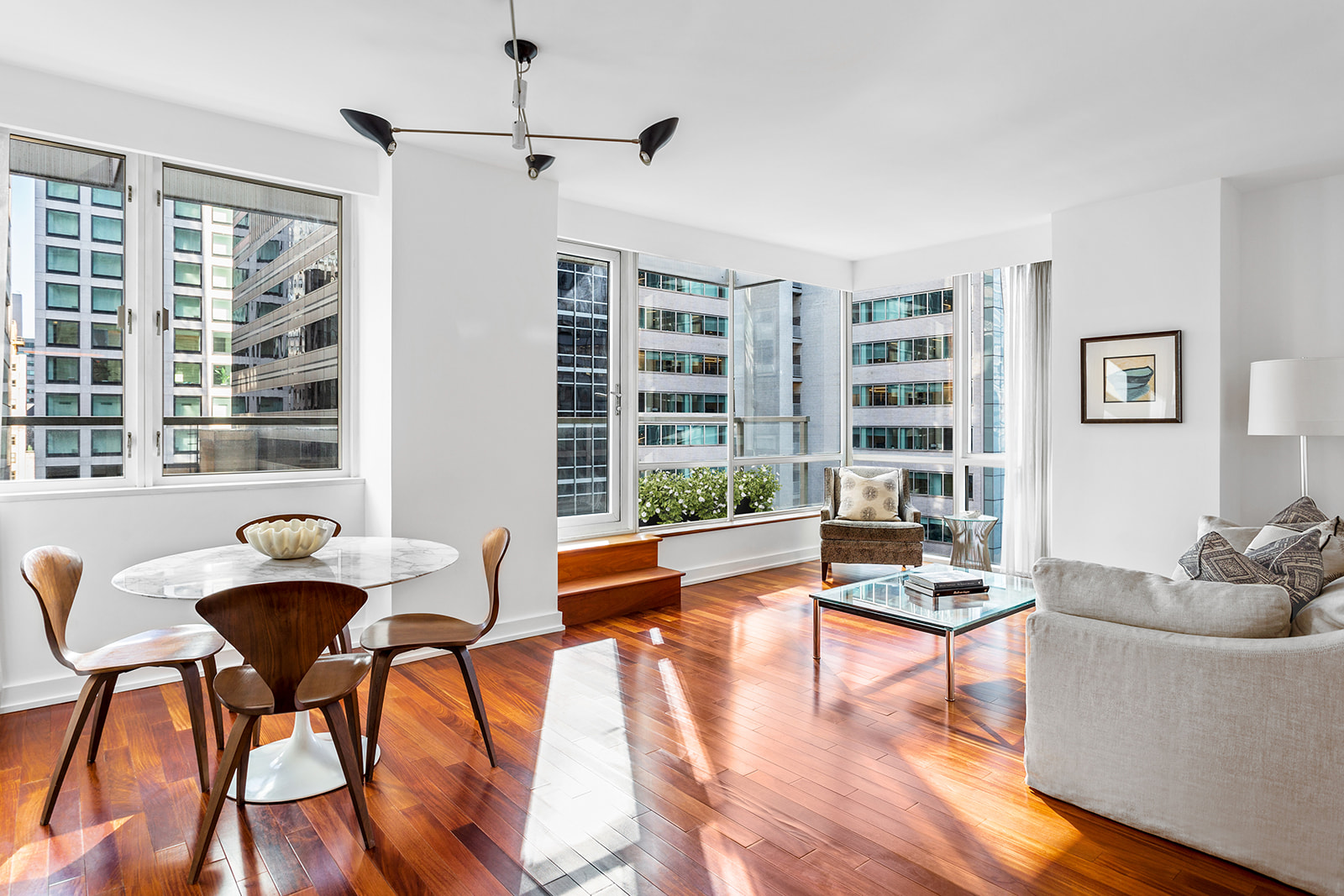 60 East 55th Street, Unit 21A Manhattan, NY 10022 - Photo 2 of 12