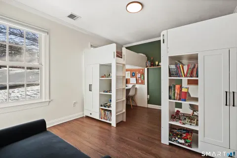 $1,495,000 | 72 Barclay Drive, Stamford, CT 06903