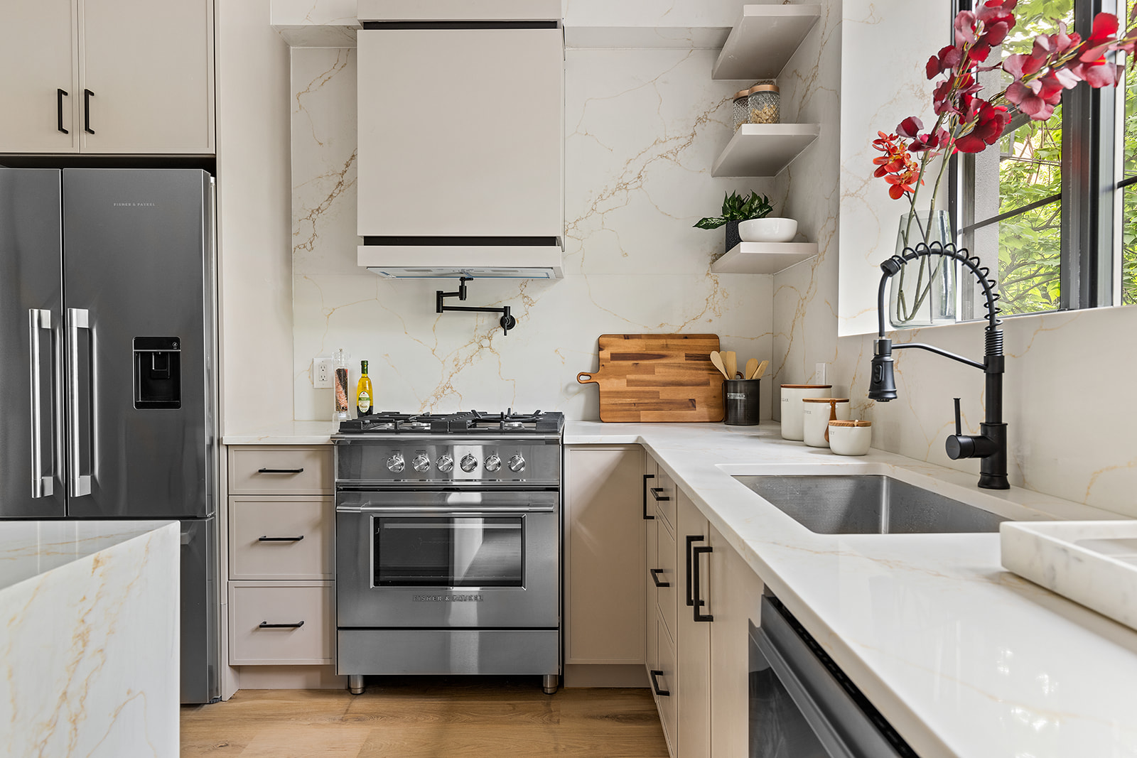 703 Monroe Street, Unit A Brooklyn, NY 11221 - Photo 2 of 18