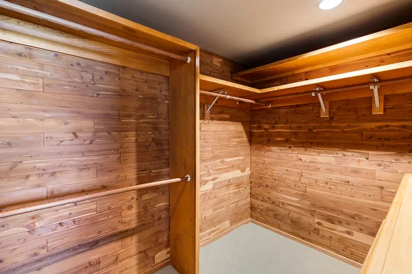 $2,695,000 | 1018 Glen Oaks Boulevard, Pasadena, CA 91105