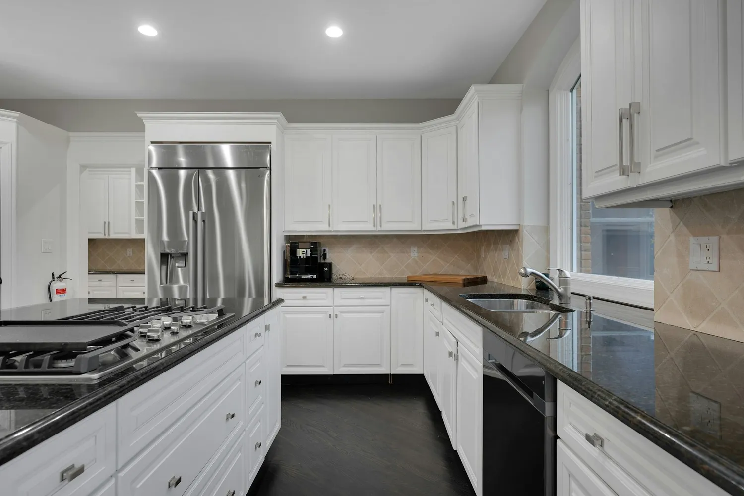 $2,385,000 | 3 Kensington Court, Warren, NJ 07059