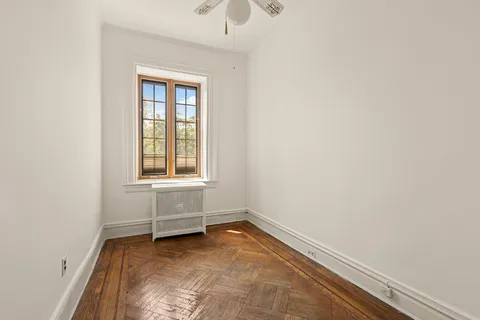 $2,900,000 | 573 16th Street | Windsor Terrace