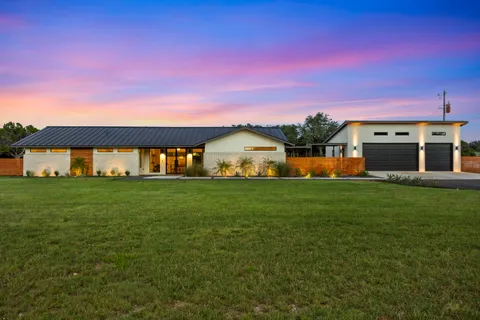 $1,250,000 | 402 Rolling Hills Road, Liberty Hill, TX 78642