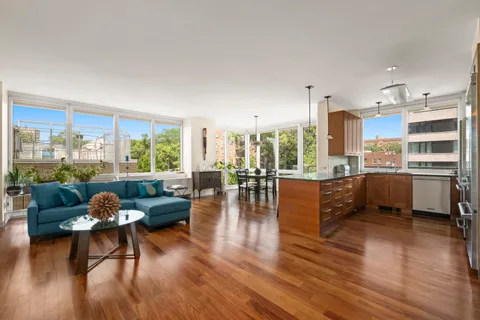 $1,250,000 | 640 West 237th Street, Unit 4C | Riverdale