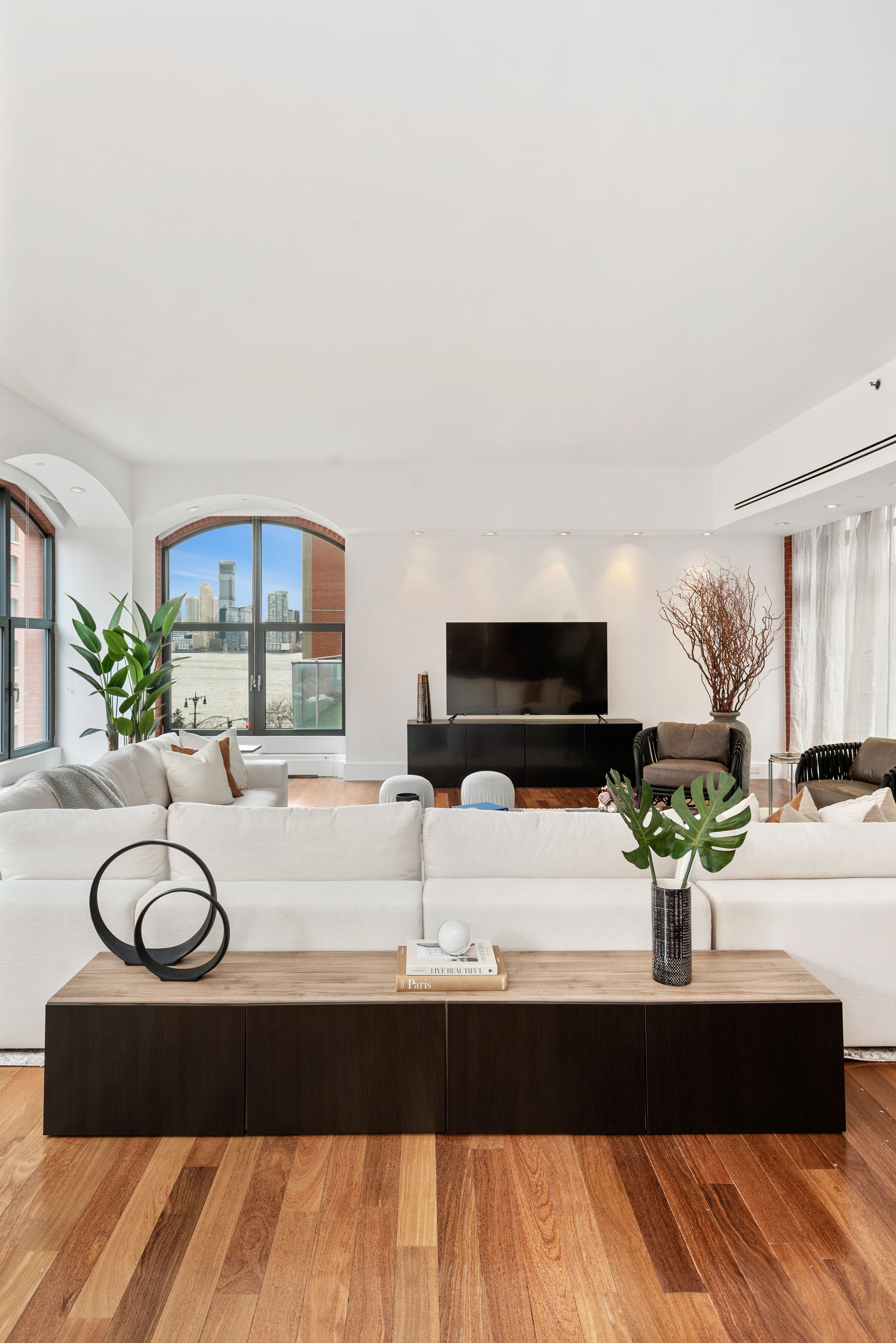 414 Washington Street, Unit 4 Manhattan, NY 10013 - Photo 2 of 15