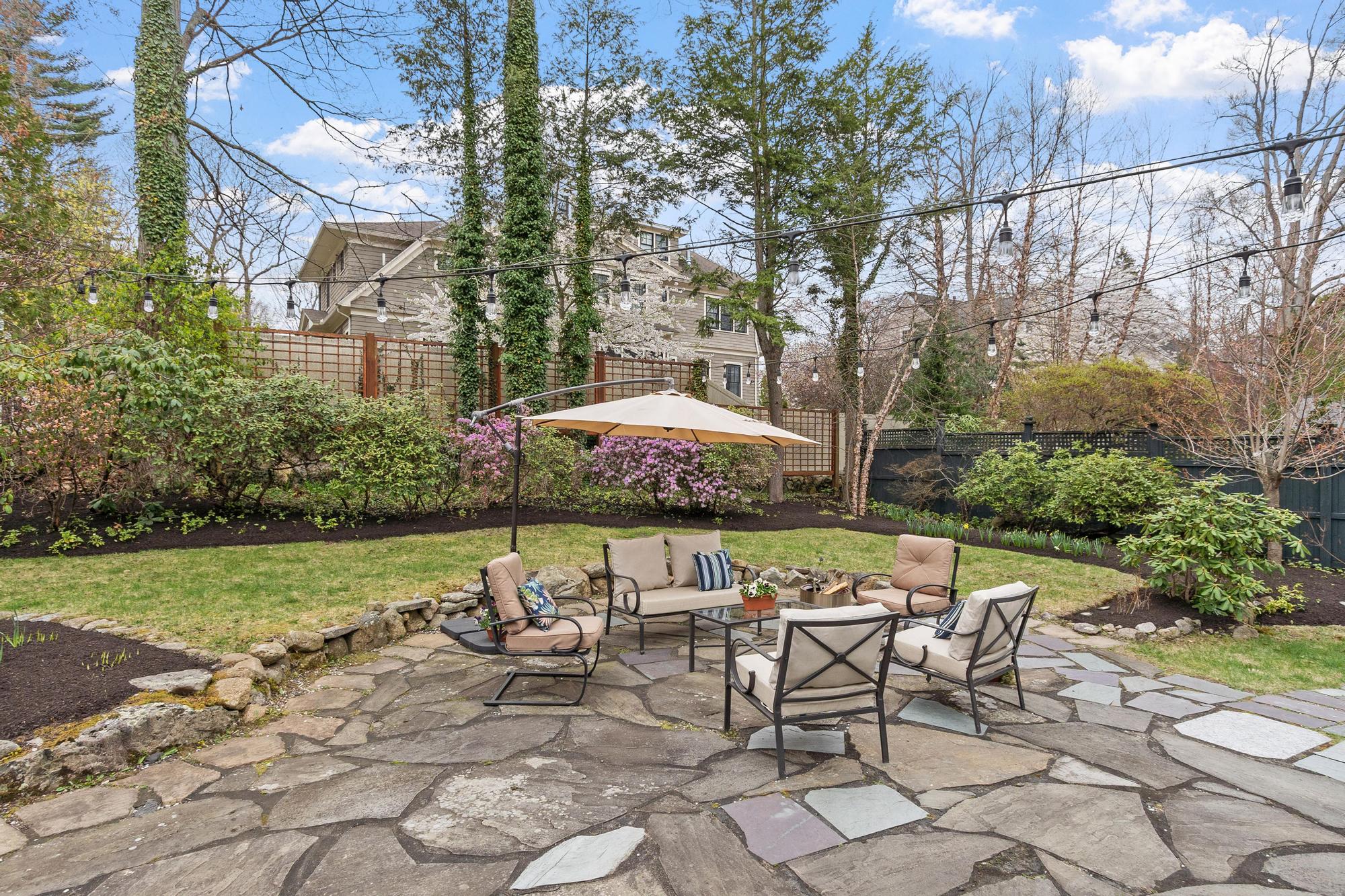 31 Woodland Road Lexington, MA 02420 - Photo 38 of 44