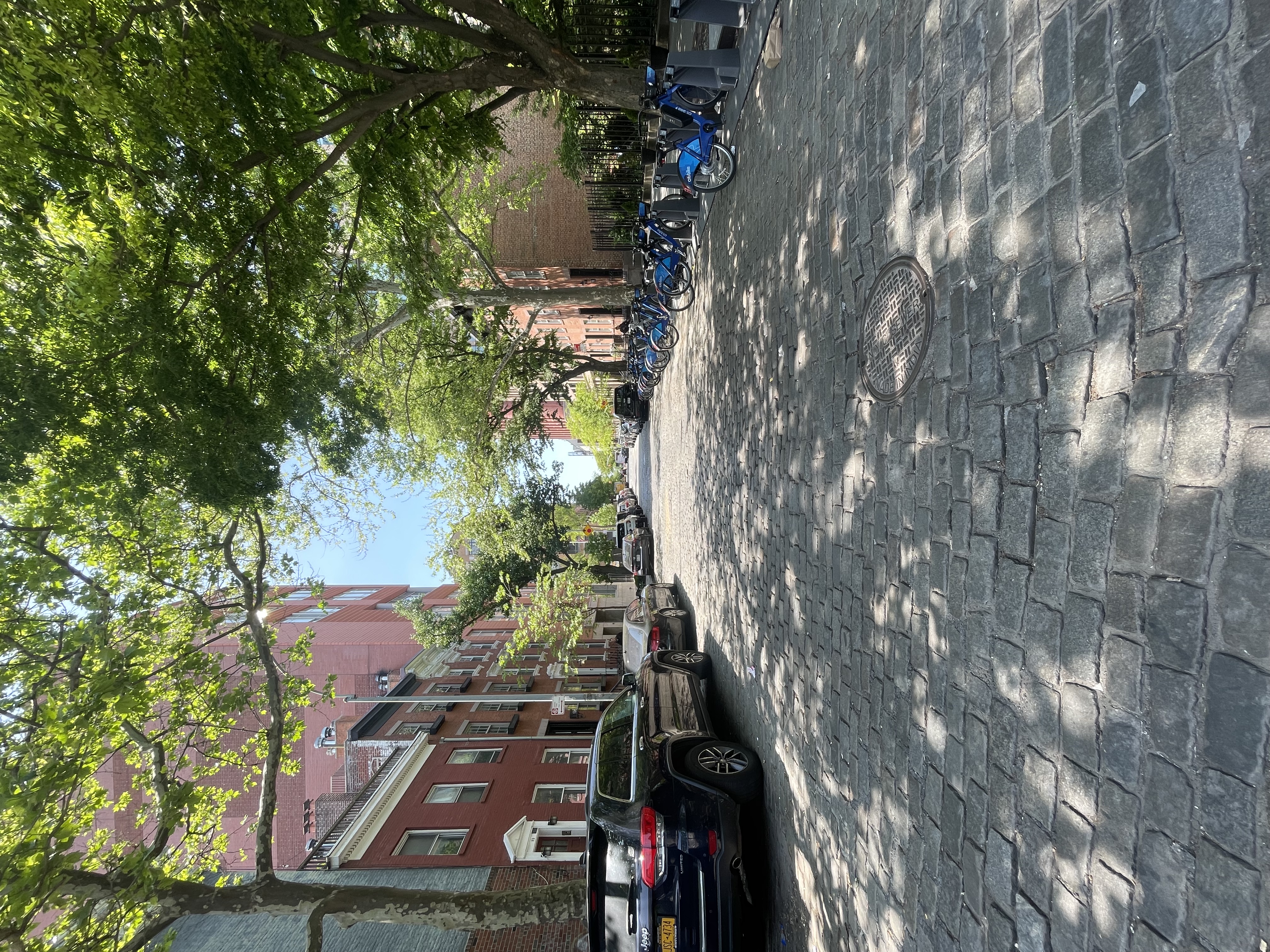 93 Barrow Street, Unit 4 Manhattan, NY 10014 - Photo 8 of 8 a view of a street with cars